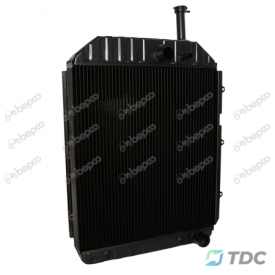 Aušinimo radiatorius su tepalo aušintuvu